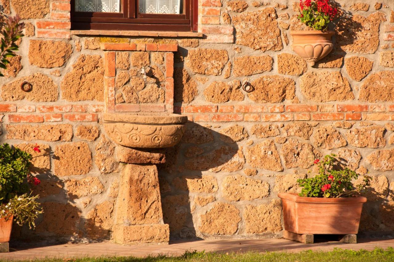 Agriturismo Cerqueto Аквапенденте Экстерьер фото